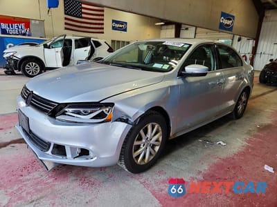 2014 VOLKSWAGEN JETTA SE 3VWB17AJ8EM376081 - główne zdjęcie licytacji z USA - miniatura