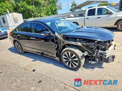 Czwarte zdjęcie samochodu z boku: 2016 NISSAN ALTIMA 2.5 SL VIN:1N4AL3AP3GC202077 - miniatura