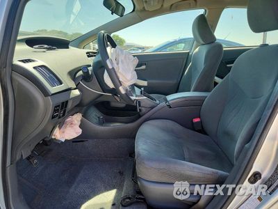 Zdjęcie 7 z 12 samochodu: 2011 TOYOTA PRIUS THREE VIN:JTDKN3DU8B0318864 - miniatura