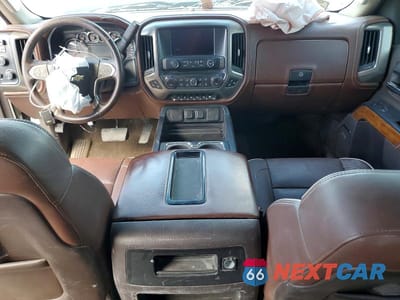 Zdjęcie 8 z 12 samochodu: 2015 CHEVROLET SILVERADO K3500 HIGH COUNTRY VIN:1GC4K1E81FF663888 - miniatura
