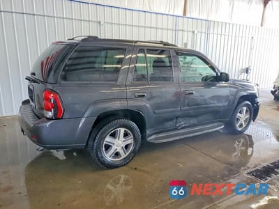 Trzecie zdjęcie samochodu z tyłu: 2007 CHEVROLET TRAILBLAZER LS VIN:1GNDT13S972249852 - miniatura