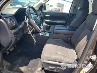 Zdjęcie 7 z 13 samochodu: 2018 TOYOTA TUNDRA CREWMAX SR5 VIN:5TFDY5F19JX685079 - miniatura