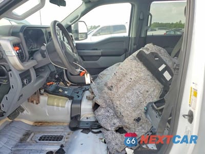 Zdjęcie 7 z 13 samochodu: 2024 FORD F250 SUPER DUTY VIN:1FT7W2BT1REC36298 - miniatura