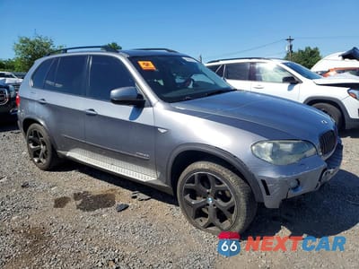Czwarte zdjęcie samochodu z boku: 2010 BMW X5 XDRIVE30I VIN:5UXFE4C56AL278765 - miniatura