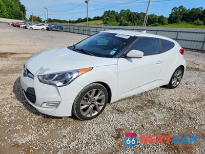 2017 HYUNDAI VELOSTER BASE KMHTC6AD2HU312541 - główne zdjęcie licytacji z USA - miniatura