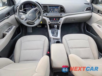 Zdjęcie 8 z 12 samochodu: 2018 HYUNDAI ELANTRA SEL VIN:5NPD84LF9JH283861 - miniatura