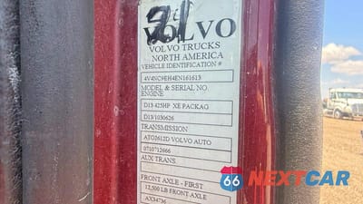 Zdjęcie 10 z 10 samochodu: 2014 VOLVO VNL SEMI TRUCK VIN:4V4NC9EH4EN161613 - miniatura