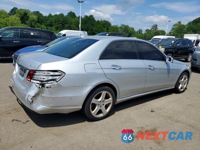 Trzecie zdjęcie samochodu z tyłu: 2014 MERCEDES-BENZ E 350 4MATIC VIN:WDDHF8JB3EA972487 - miniatura