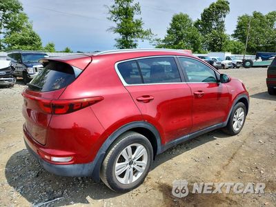 Trzecie zdjęcie samochodu z tyłu: 2019 KIA SPORTAGE LX VIN:KNDPMCAC6K7553033 - miniatura