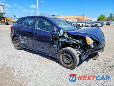 Czwarte zdjęcie samochodu z boku: 2010 TOYOTA MATRIX BASE VIN:2T1KU4EE2AC505859 - miniatura