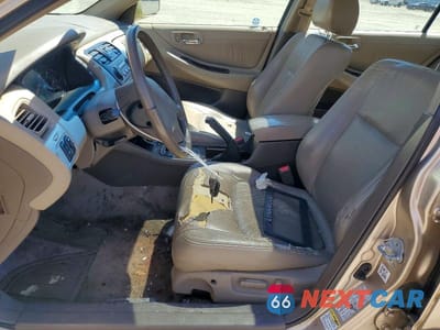 Zdjęcie 7 z 12 samochodu: 2002 HONDA ACCORD EX VIN:JHMCG56612C001207 - miniatura