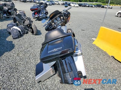 Czwarte zdjęcie samochodu z boku: 2003 HARLEY-DAVIDSON FLHTCUI ANNIVERSARY VIN:1HD1FCW413Y627910 - miniatura