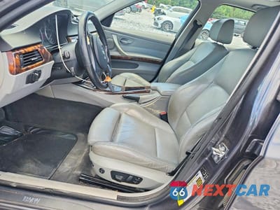 Zdjęcie 7 z 13 samochodu: 2006 BMW 325 I VIN:WBAVB13576KX66296 - miniatura