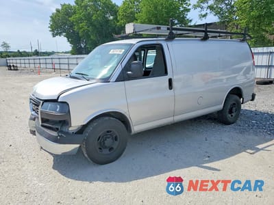 2015 GMC SAVANA G2500 1GTW7FCG6F1273951 - główne zdjęcie licytacji z USA - miniatura
