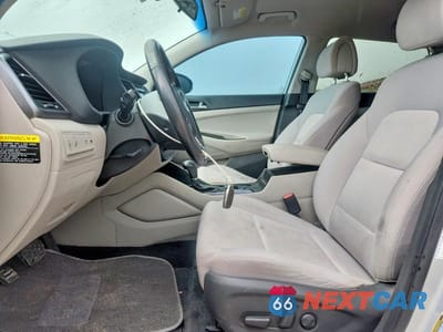 Zdjęcie 7 z 13 samochodu: 2017 HYUNDAI TUCSON SPORT VIN:KM8J33A2XHU521174 - miniatura