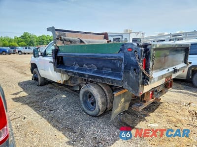 Drugie zdjęcie samochodu z przodu: 2008 GMC SIERRA K3500 VIN:1GDJK34K78E167946 - miniatura