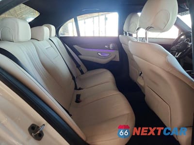 Zdjęcie 10 z 12 samochodu: 2019 MERCEDES-BENZ E 300 VIN:WDDZF4JB6KA658678 - miniatura