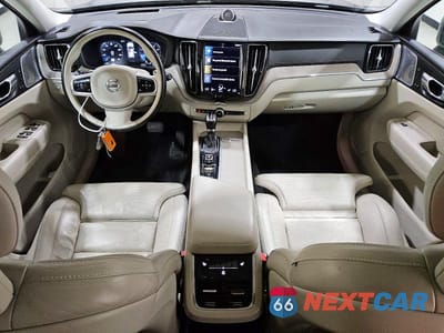 Zdjęcie 8 z 13 samochodu: 2018 VOLVO XC60 T6 INSCRIPTION VIN:YV4A22RL6J1000648 - miniatura