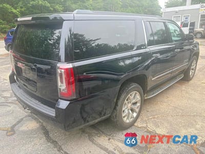 Czwarte zdjęcie samochodu z boku: 2015 GMC YUKON XL K1500 SLE VIN:1GKS2GKC7FR500992 - miniatura