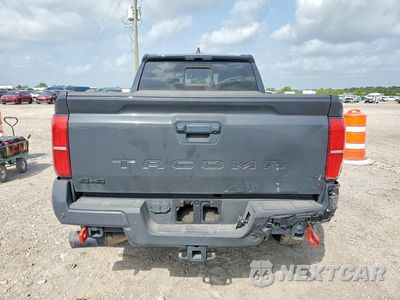 Zdjęcie 6 z 12 samochodu: 2024 TOYOTA TACOMA TRD OFF-ROAD VIN:3TMLB5JN3RM065286 - miniatura