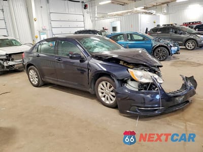 Czwarte zdjęcie samochodu z boku: 2011 CHRYSLER 200 TOURING VIN:1C3BC1FBXBN511529 - miniatura