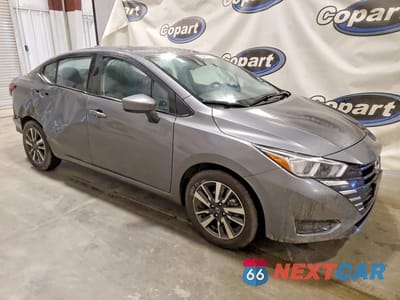 Czwarte zdjęcie samochodu z boku: 2024 NISSAN VERSA SV VIN:3N1CN8EV9RL914980 - miniatura