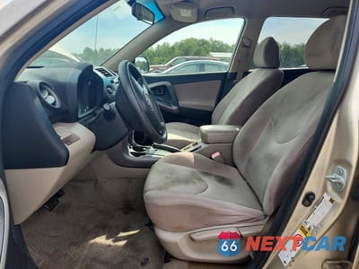 Zdjęcie 7 z 13 samochodu: 2007 TOYOTA RAV4 BASE VIN:JTMZD35V775040672 - miniatura