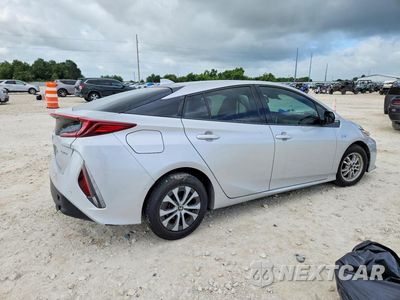 Trzecie zdjęcie samochodu z tyłu: 2020 TOYOTA PRIUS PRIME LIMITED VIN:JTDKARFP3L3122546 - miniatura