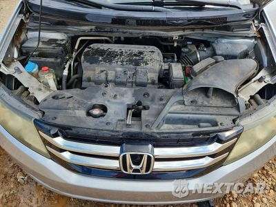Zdjęcie 12 z 14 samochodu: 2015 HONDA ODYSSEY EX VIN:5FNRL5H48FB086803 - miniatura