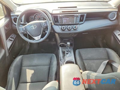 Zdjęcie 8 z 12 samochodu: 2016 TOYOTA RAV4 LE VIN:2T3BFREVXGW526688 - miniatura