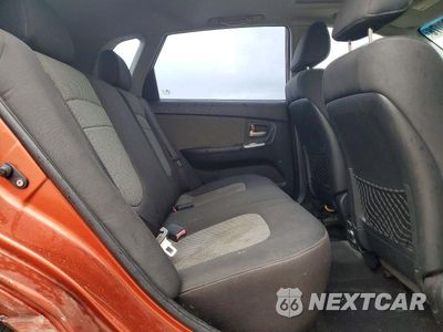 Zdjęcie 10 z 12 samochodu: 2008 KIA SPECTRA5 5 SX VIN:KNAFE161X85020608 - miniatura