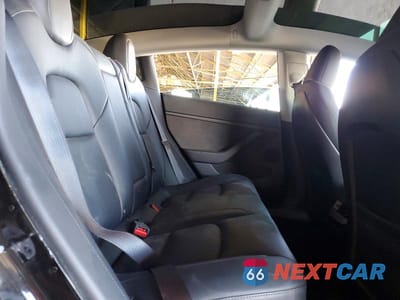 Zdjęcie 10 z 13 samochodu: 2023 TESLA MODEL 3 VIN:5YJ3E1EAXPF707074 - miniatura