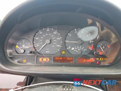 Zdjęcie 9 z 12 samochodu: 2005 BMW 325 CI VIN:WBABW33475PX83241 - miniatura