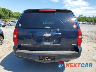 Zdjęcie 6 z 13 samochodu: 2008 CHEVROLET SUBURBAN K1500 LS VIN:3GNFK16348G280144 - miniatura