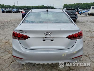 Zdjęcie 6 z 12 samochodu: 2019 HYUNDAI ACCENT SE VIN:3KPC24A35KE058395 - miniatura