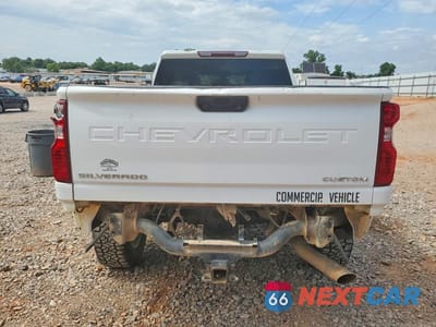 Zdjęcie 6 z 12 samochodu: 2023 CHEVROLET SILVERADO K2500 CUSTOM VIN:2GC4YME71P1731719 - miniatura