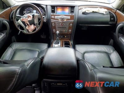 Zdjęcie 8 z 13 samochodu: 2015 INFINITI QX80 BASE VIN:JN8AZ2NE9F9085407 - miniatura