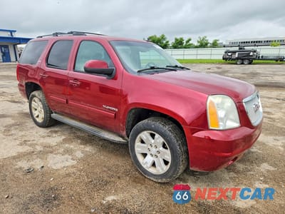 Czwarte zdjęcie samochodu z boku: 2010 GMC YUKON SLT VIN:1GKUKCE06AR124488 - miniatura