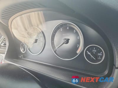 Zdjęcie 9 z 12 samochodu: 2016 BMW 535 I VIN:WBA5B1C50GG133143 - miniatura