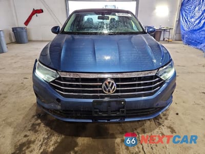 Piąte zdjęcie samochodu w środku: 2021 VOLKSWAGEN JETTA S VIN:3VWC57BU5MM001622 - miniatura