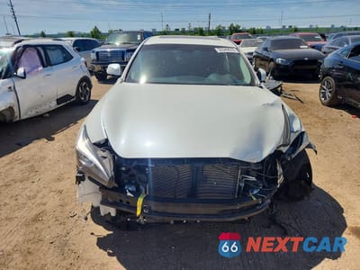Piąte zdjęcie samochodu w środku: 2019 INFINITI Q70 3.7 LUXE VIN:JN1BY1AR8KM580066 - miniatura