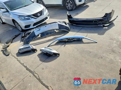 Zdjęcie 12 z 13 samochodu: 2022 HONDA PILOT TOURING VIN:5FNYF5H60NB030745 - miniatura