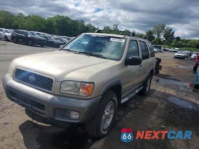 2001 NISSAN PATHFINDER SE JN8DR09Y51W610382 - główne zdjęcie licytacji z USA - miniatura