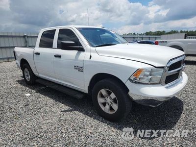 Czwarte zdjęcie samochodu z boku: 2020 RAM 1500 CLASSIC TRADESMAN VIN:3C6RR6KGXLG186406 - miniatura