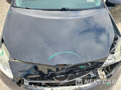 Zdjęcie 11 z 12 samochodu: 2015 TOYOTA PRIUS FOUR VIN:JTDKN3DU5F1918256 - miniatura