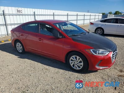 Czwarte zdjęcie samochodu z boku: 2017 HYUNDAI ELANTRA SE VIN:5NPD74LF6HH090130 - miniatura