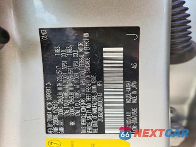 Zdjęcie 13 z 13 samochodu: 2004 LEXUS RX 330 VIN:JTJGA31U640002143 - miniatura