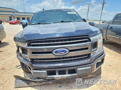 Piąte zdjęcie samochodu w środku: 2019 FORD F150 SUPERCREW VIN:1FTEW1CP7KKC31147 - miniatura