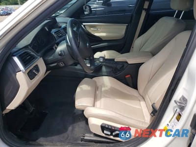 Zdjęcie 7 z 12 samochodu: 2017 BMW 330 I VIN:WBA8B9G5XHNU51578 - miniatura
