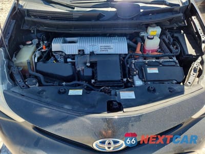 Zdjęcie 11 z 12 samochodu: 2017 TOYOTA PRIUS V TWO VIN:JTDZN3EU3HJ059345 - miniatura